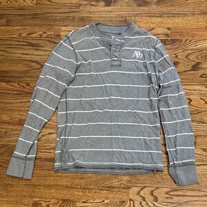 NWOT Aeropostale A87 Y2K Striped Henley Long Sleeve Shirt Mens M